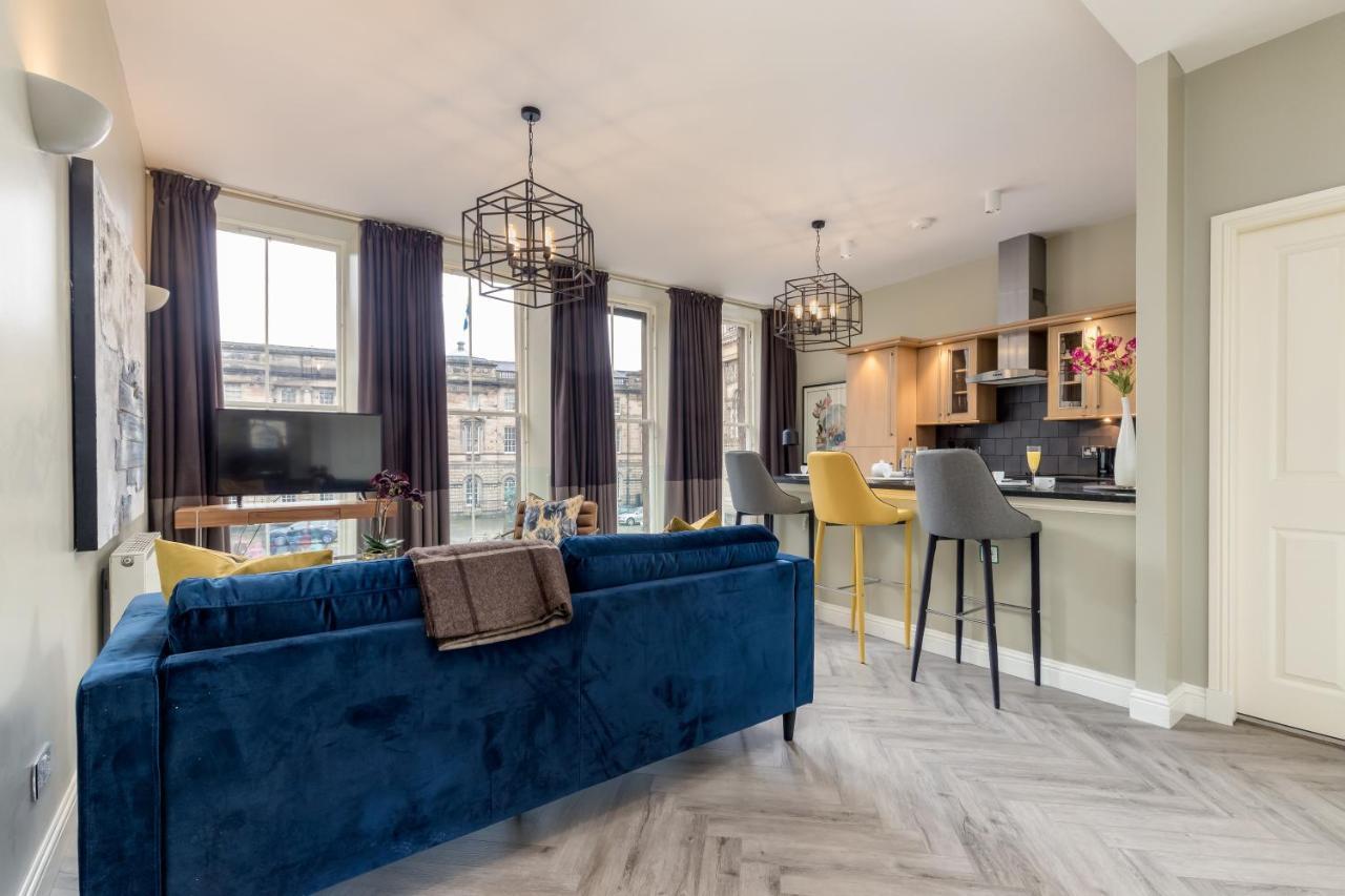 Royal Mile Apartments By Joivy Edinburgh Exterior photo