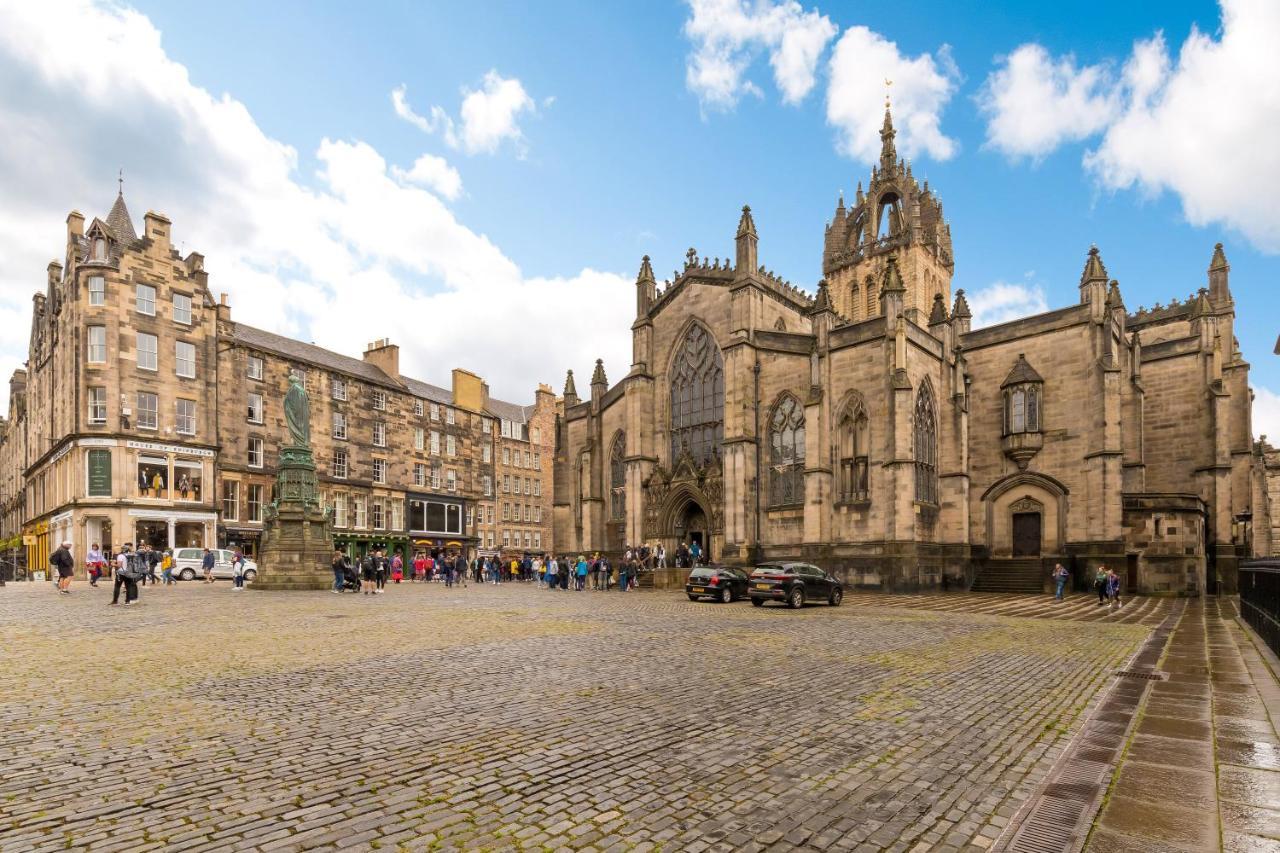 Royal Mile Apartments By Joivy Edinburgh Exterior photo